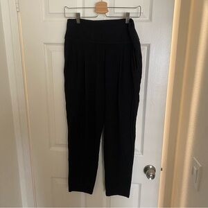 Athleta Elation pant Jogger, black M